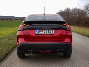 Citroen C4 Shine PureTech 130 EAT8