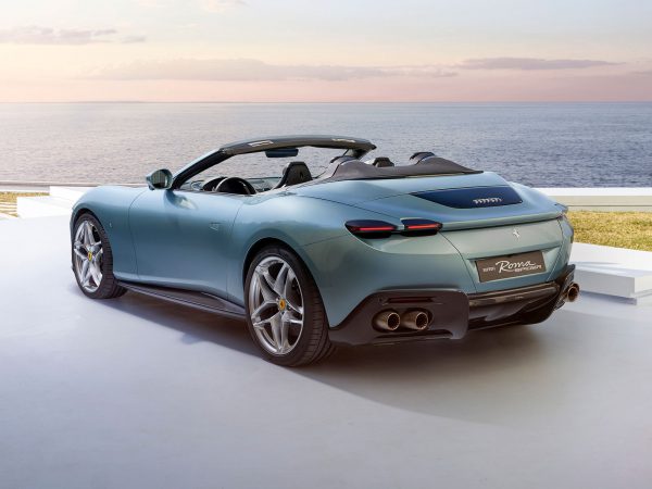 Ferrari Roma Spider