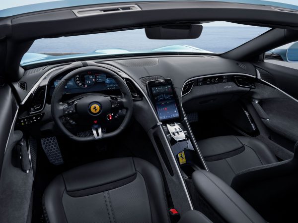 Ferrari Roma Spider