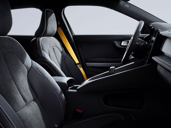 Polestar 2 BST edition 230 2023 04