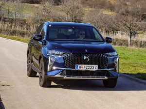 DS 7 Opera E-TENSE 300 4x4