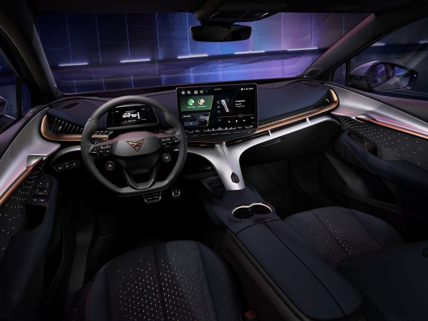 Cupra Tavascan 2023 03