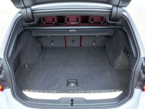 BMW 330e xDrive Touring