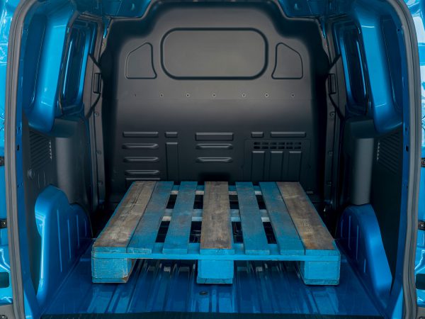 Ford Transit Courier 2023 04