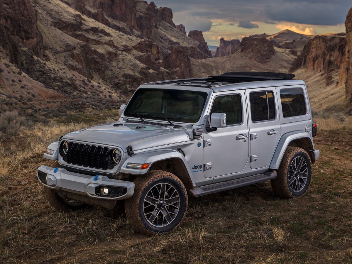 Jeep Wrangler Facelift 2023 01