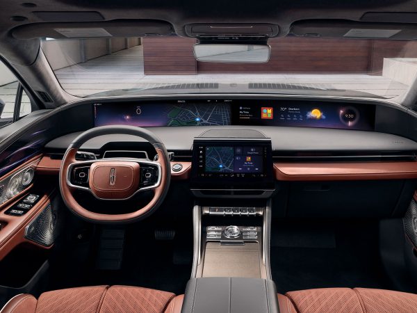 Lincoln Nautilus 2023 04