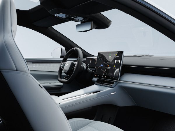 Polestar 4 2023 04