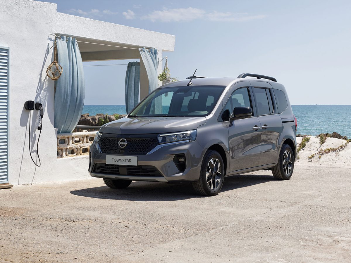 Nissan Townstar EV Kombi 01