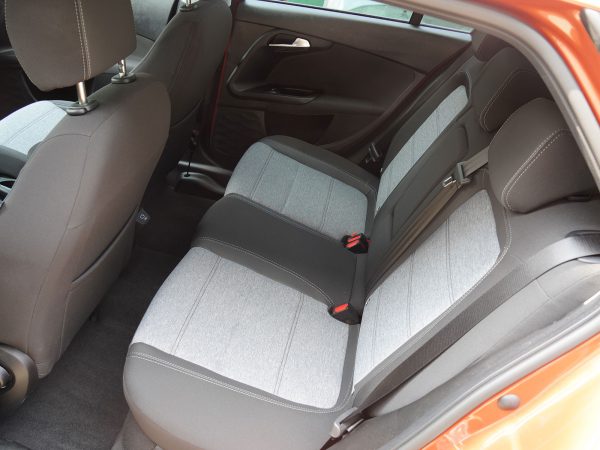 Fiat Tipo Kombi Cross Hybrid 130