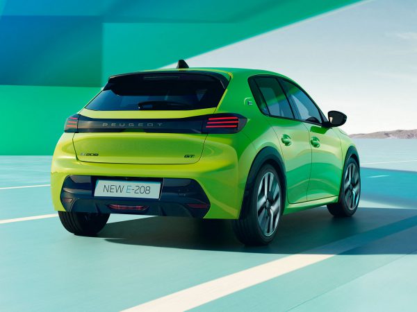 Peugeot e-208