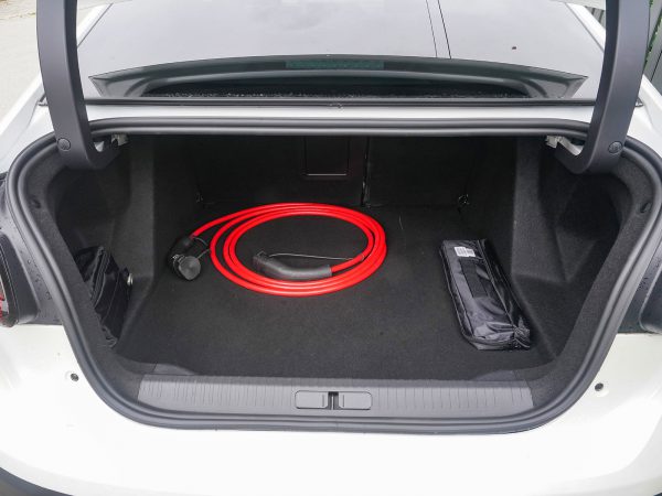 Citroen e-C4 X Shine Pack