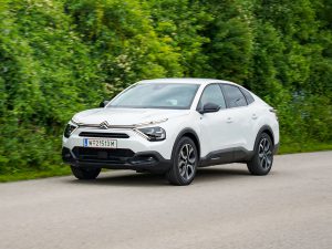 Citroen e-C4 X Shine Pack