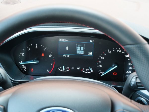 Ford Focus EcoBoost Hybrid 125 PS M6 ST-Line “Style”