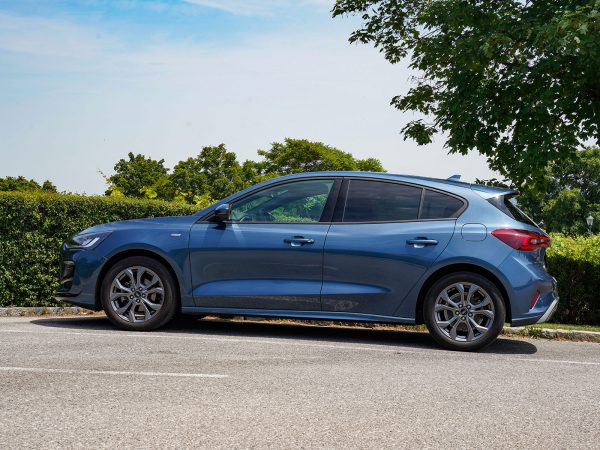 Ford Focus EcoBoost Hybrid 125 PS M6 ST-Line “Style”