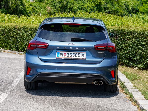 Ford Focus EcoBoost Hybrid 125 PS M6 ST-Line “Style”