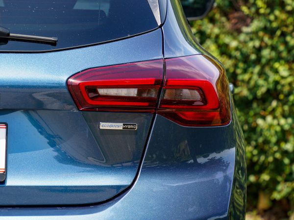Ford Focus EcoBoost Hybrid 125 PS M6 ST-Line “Style”