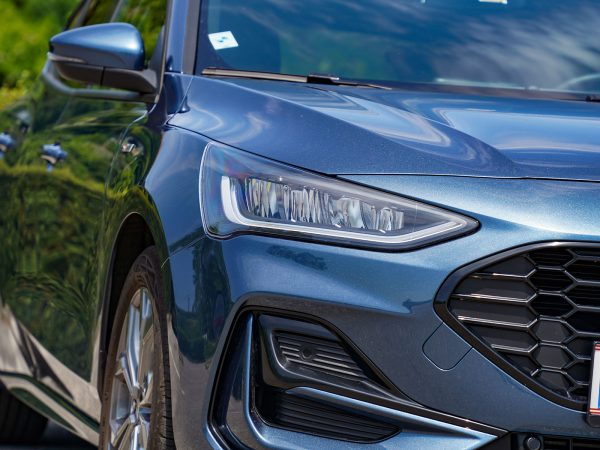 Ford Focus EcoBoost Hybrid 125 PS M6 ST-Line “Style”