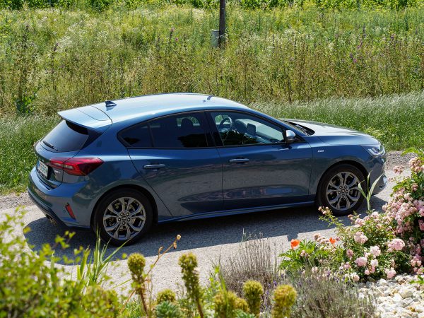 Ford Focus EcoBoost Hybrid 125 PS M6 ST-Line “Style”