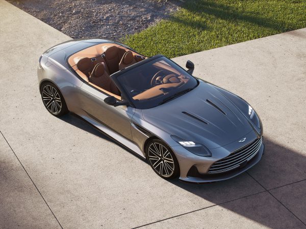 Aston Martin DB12 Volante (c) Aston Martin