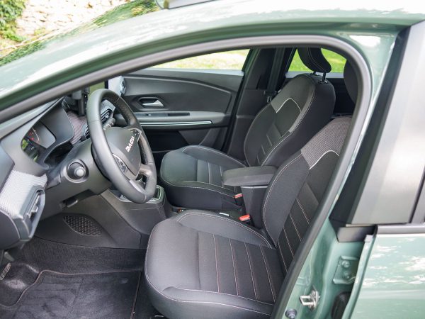 Dacia Jogger Hybrid 140 Extreme