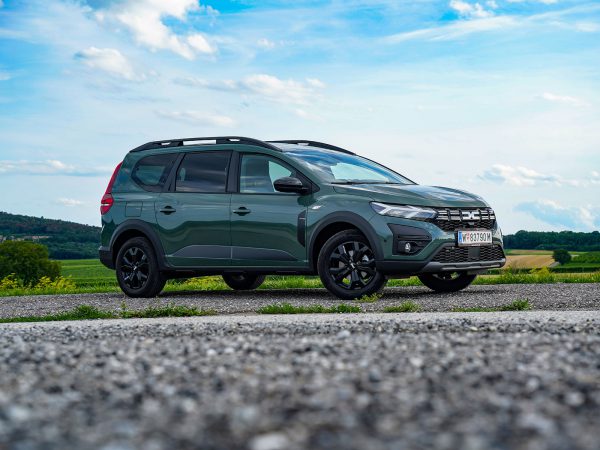 Dacia Jogger Hybrid 140 Extreme