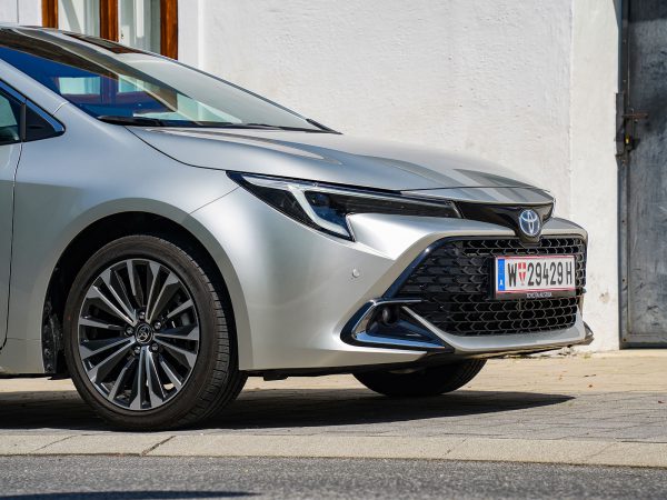 Toyota Corolla 1,8 Hybrid Active Drive