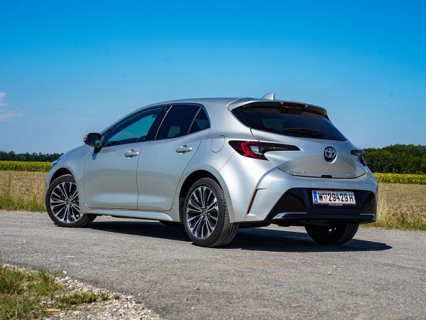 Toyota Corolla 1,8 Hybrid Active Drive