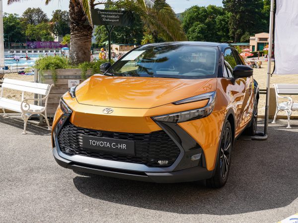 Der neue Toyota C-HR