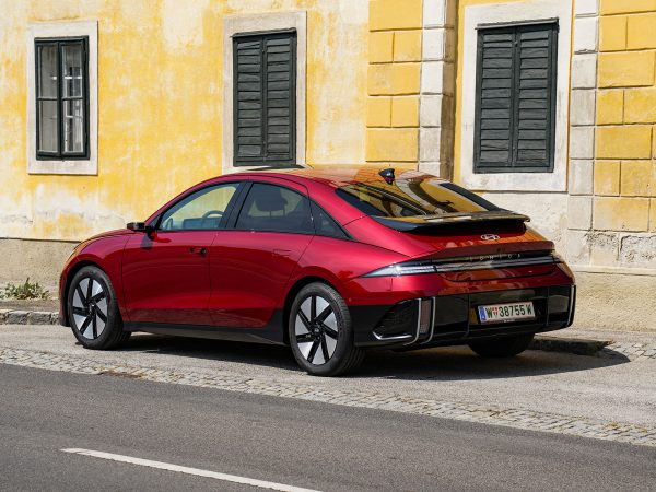 Hyundai IONIQ 6 Top Line Long Range RWD
