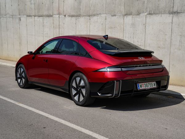 Hyundai IONIQ 6 Top Line Long Range RWD