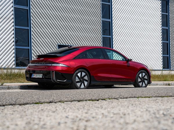 Hyundai IONIQ 6 Top Line Long Range RWD