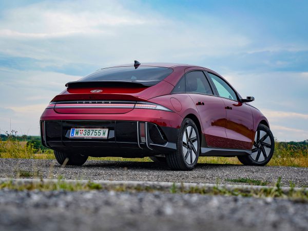 Hyundai IONIQ 6 Top Line Long Range RWD