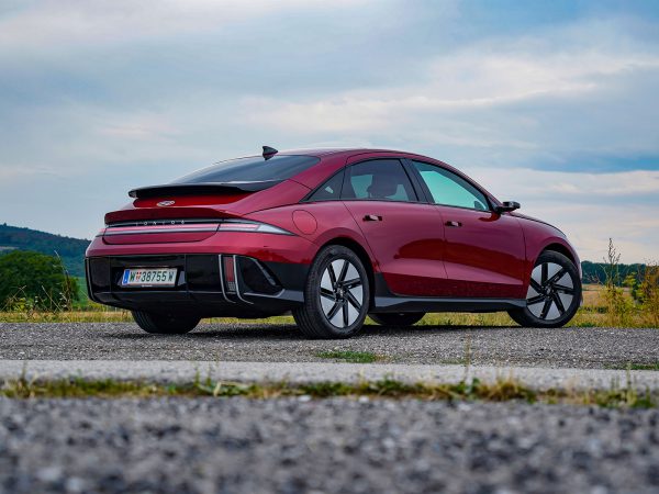 Hyundai IONIQ 6 Top Line Long Range RWD