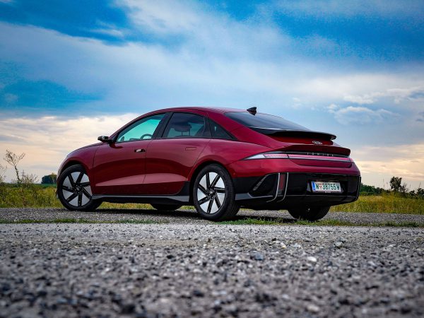 Hyundai IONIQ 6 Top Line Long Range RWD