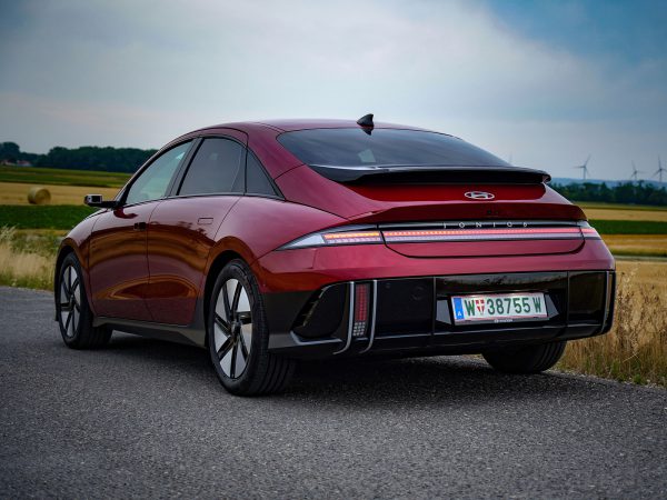 Hyundai IONIQ 6 Top Line Long Range RWD