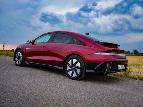 Hyundai IONIQ 6 Top Line Long Range RWD