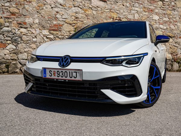 VW Golf R 20 Years Edition