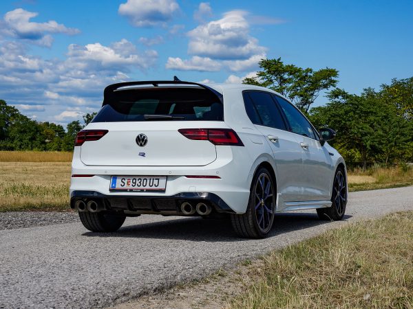 VW Golf R 20 Years Edition