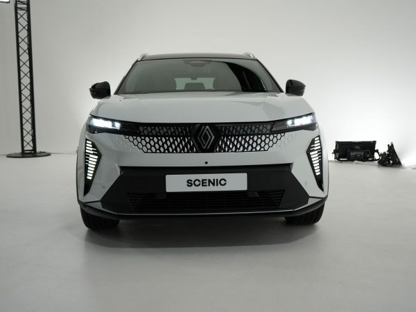 Renault Scenic E-TECH Electric (c) Kyrillos Ibrahim