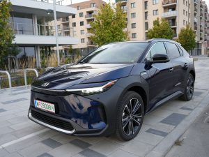 Toyota bZ4X AWD