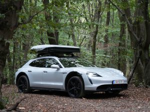 Porsche Taycan Turbo S Cross Turismo