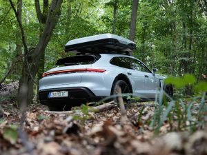 Porsche Taycan Turbo S Cross Turismo