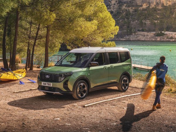 Ford Tourneo Courier Electric (c) Ford