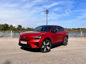 Volvo C40 Recharge Pure Electric Twin AWD Ultimate