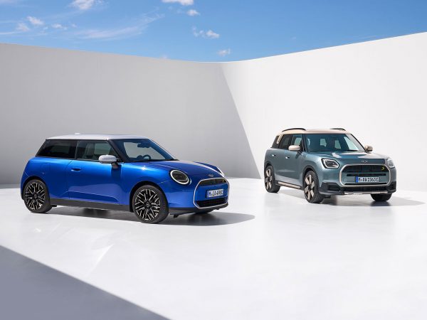 Mini Cooper SE und Countryman SE ALL4 (c) Mini