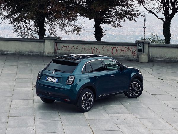 Fiat 600e (c) Johannes Ibrahim