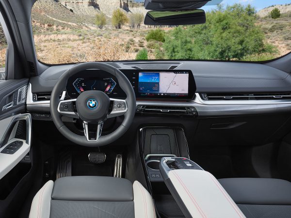 (c) BMW