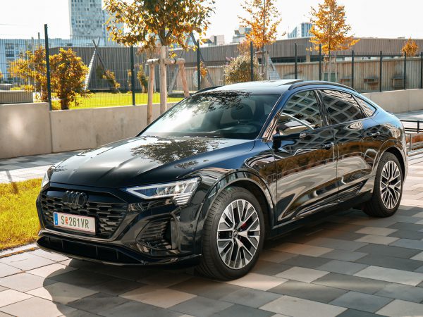 Audi Q8 Sportback 55 e-tron quattro S line