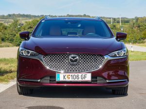 Mazda6 Sport Combi G194 6AT 20th Anniversary