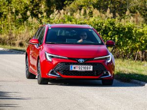Toyota Corolla TS 1,8 Hybrid Active Drive